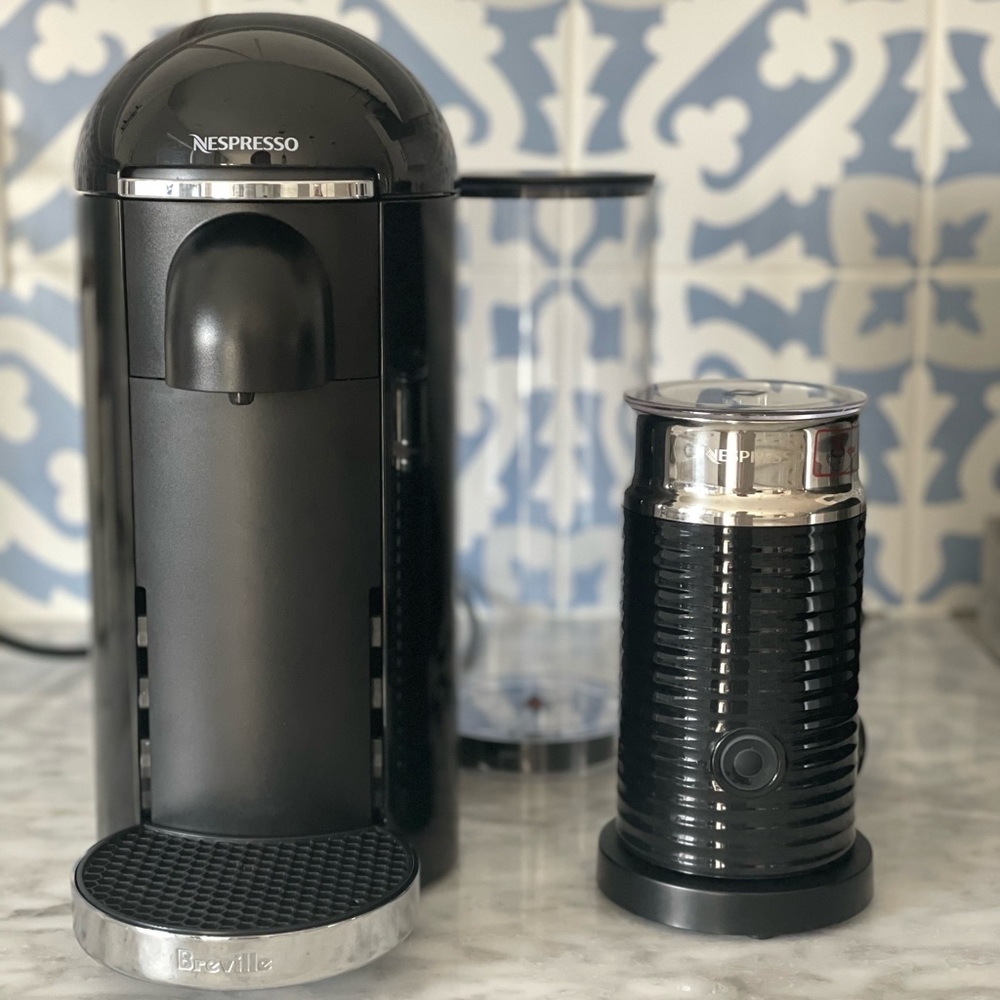VertuoPlus & Aeroccino milk frother